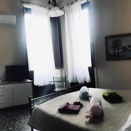 Гостевой дом Rose & Ben Лечче